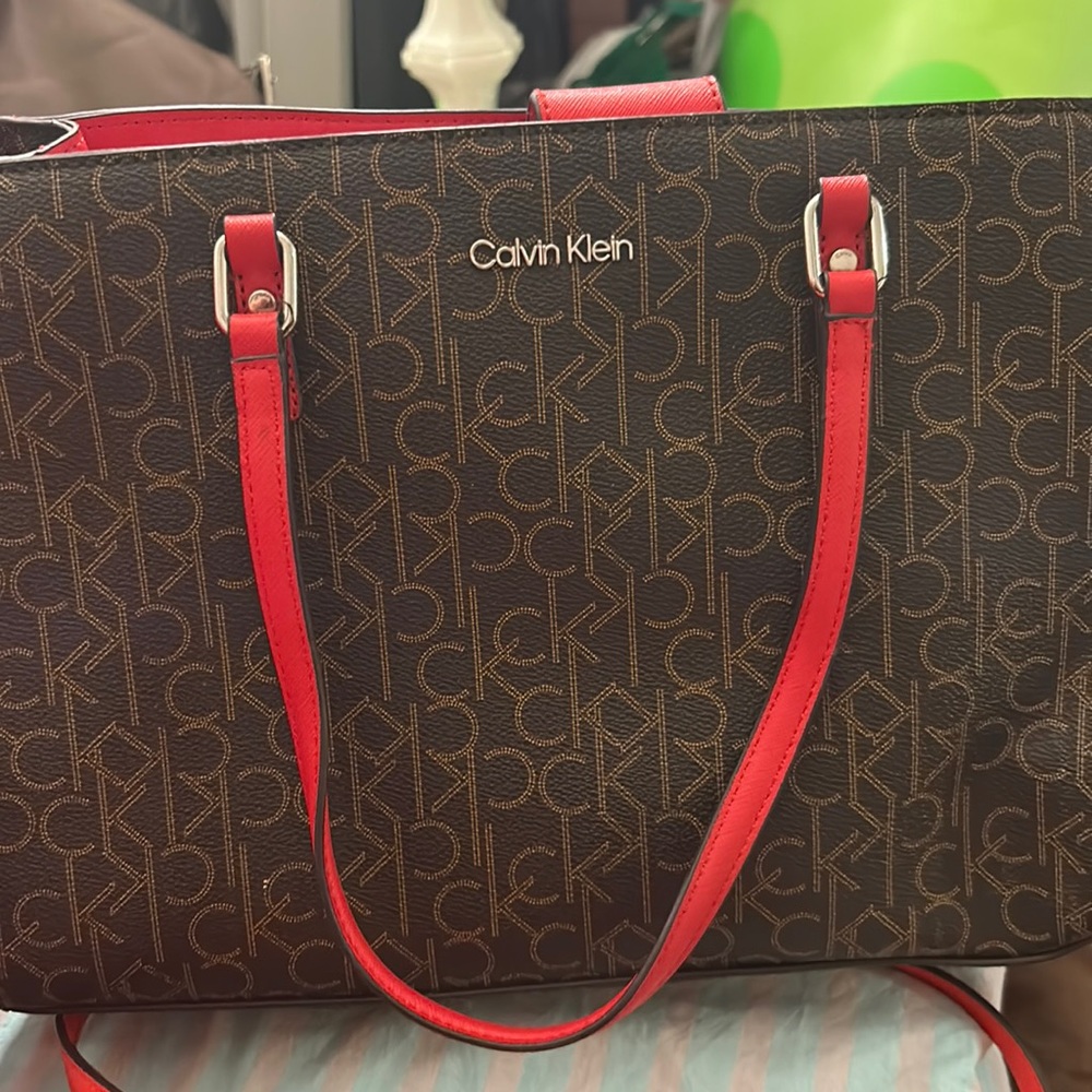 Calvin Klein Shoulder Bag